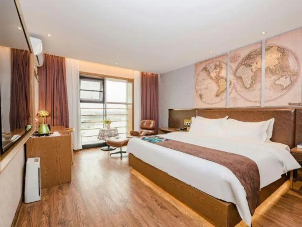 *** Hotel James Joyce Coffetel Xinyang Xixian Longhu Huayi Cina